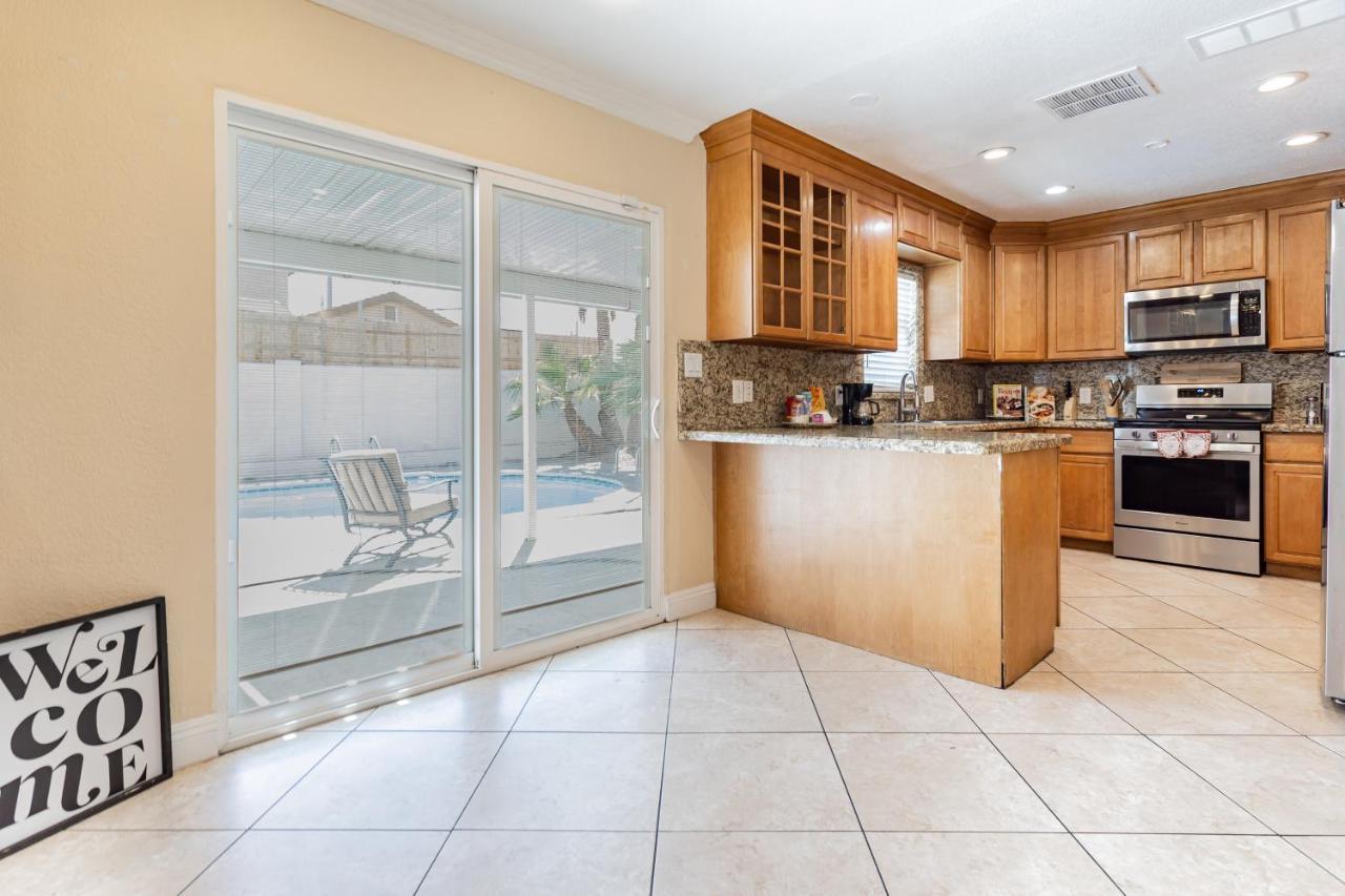 Villa The Vegas Escape - Near The Airport/Strip With Pool Las Vegas Exterior foto